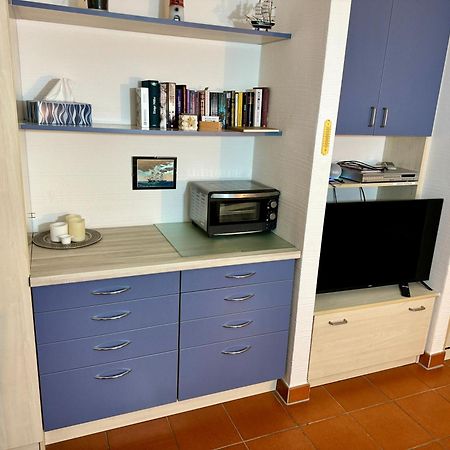 Moewenblick Bakenberg-41 Ferienwohnung Mit Terrasse, Doppelbett, Schlafsofa, Vollstaendige Komfortkueche Dranske Eksteriør bilde
